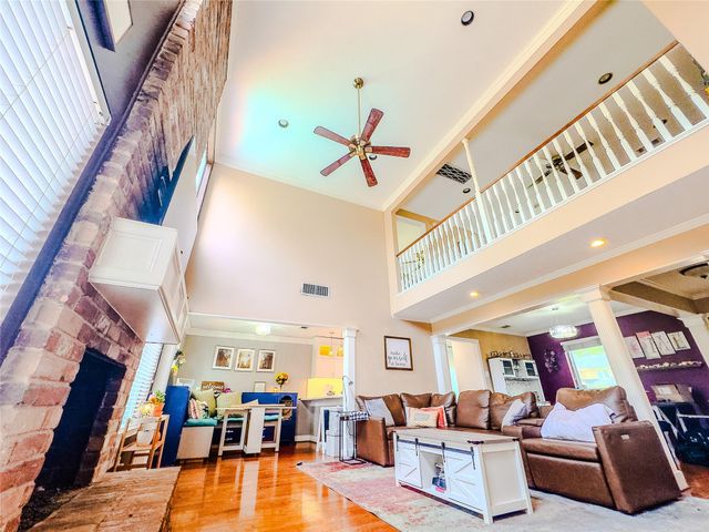 11918 Stillwater Drive, Houston, TX 77070