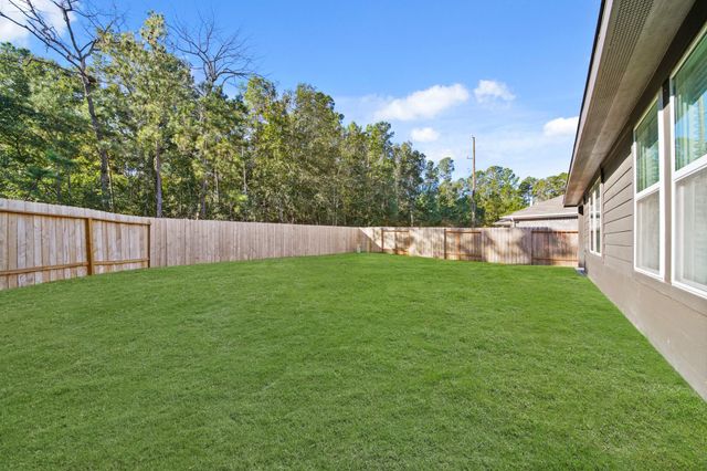 210 Bella Way, Pinehurst, TX 77362