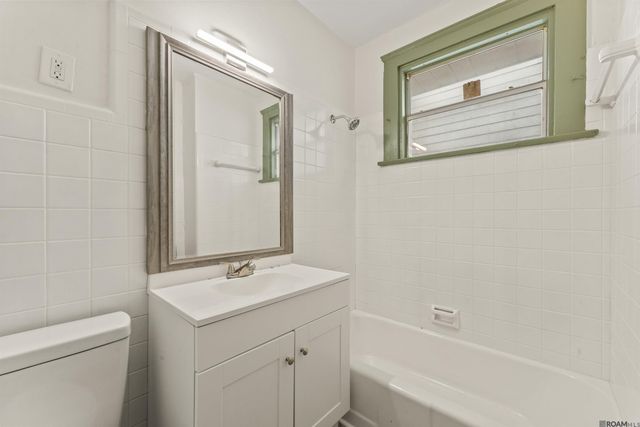 2434 Wisteria St, New Orleans, LA 70122