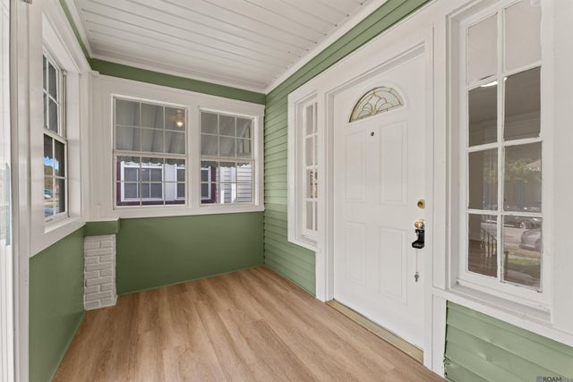 2434 Wisteria St, New Orleans, LA 70122