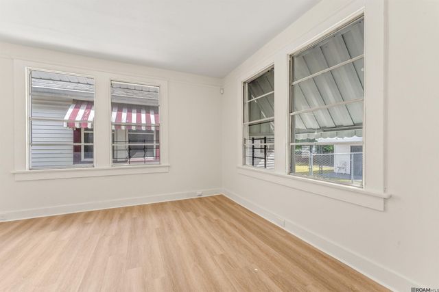 2434 Wisteria St, New Orleans, LA 70122