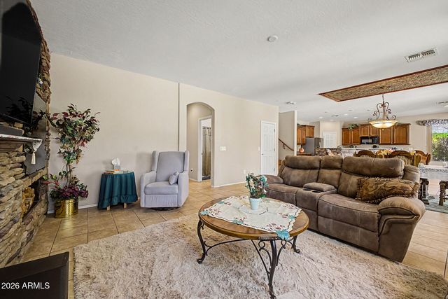 9807 S 43RD Lane, Laveen, AZ 85339