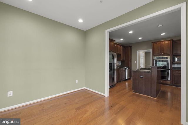 8916 LEE MANOR DR, Ellicott City, MD 21043