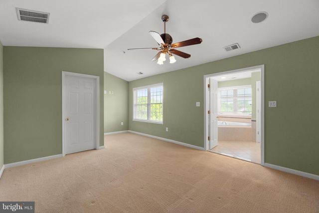 8916 LEE MANOR DR, Ellicott City, MD 21043