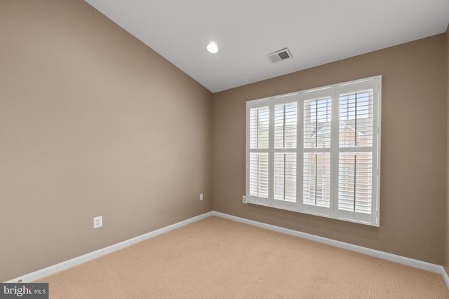 8916 LEE MANOR DR, Ellicott City, MD 21043