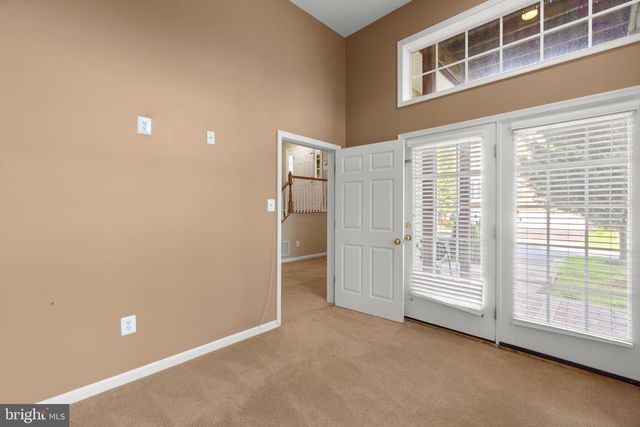 8916 LEE MANOR DR, Ellicott City, MD 21043
