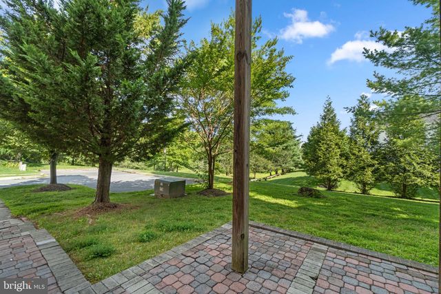 8916 LEE MANOR DR, Ellicott City, MD 21043