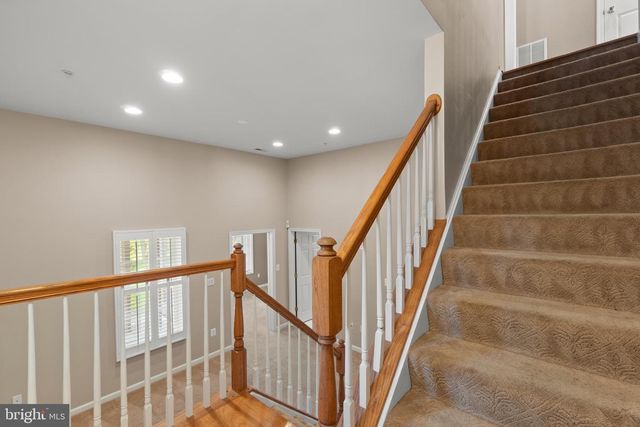 8916 LEE MANOR DR, Ellicott City, MD 21043