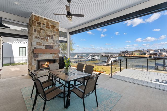 2517 Homestead Court, Tool, TX 75143