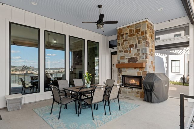 2517 Homestead Court, Tool, TX 75143