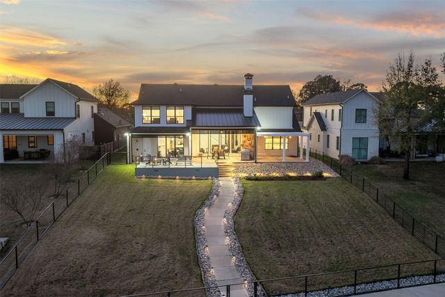 2517 Homestead Court, Tool, TX 75143