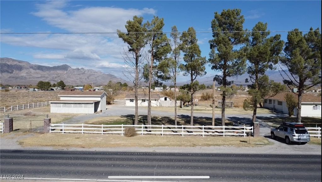1720 West Bell Vista Avenue, Pahrump, NV 89060