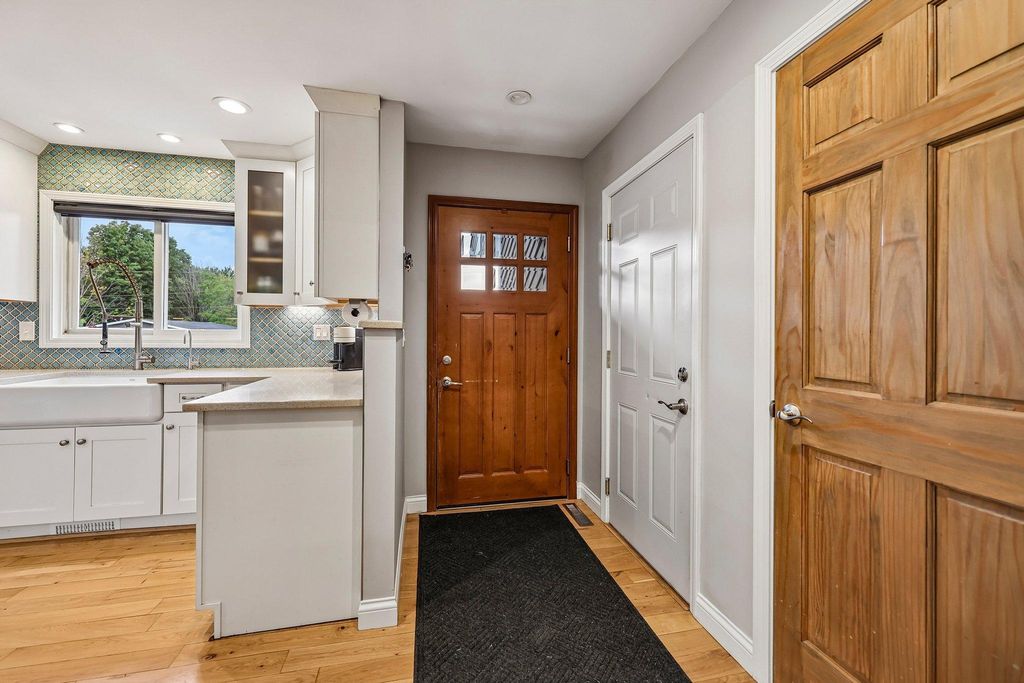 18064 84th Avenue N, Maple Grove, MN 55311 — photo 3