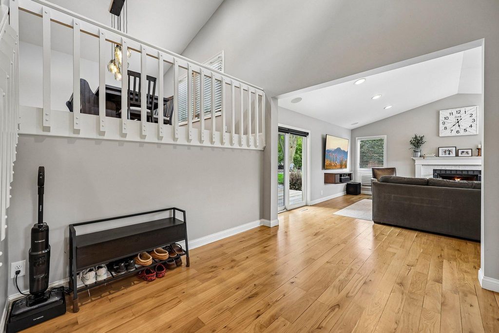 18064 84th Avenue N, Maple Grove, MN 55311 — photo 4