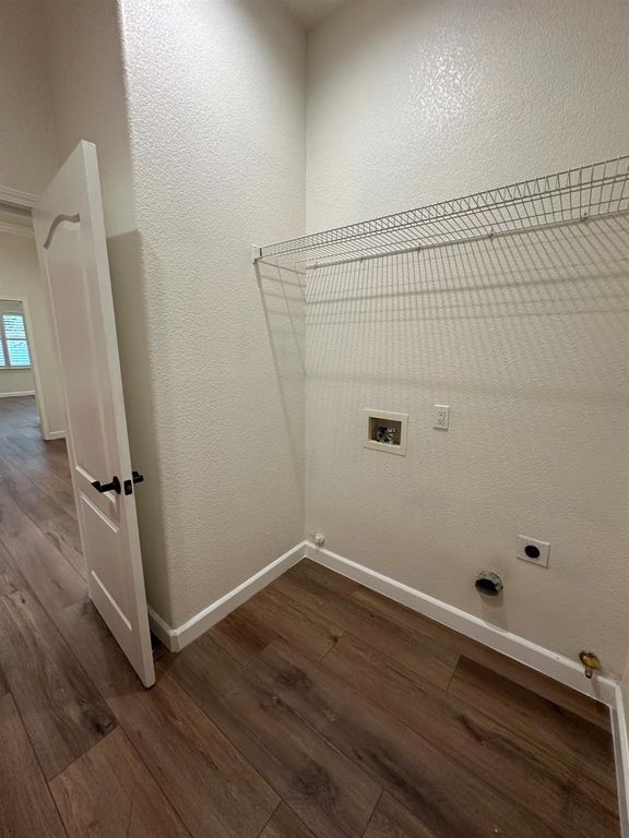 Image 16 of property listing at 7026 N Warren Avenue, Fresno, CA 93711