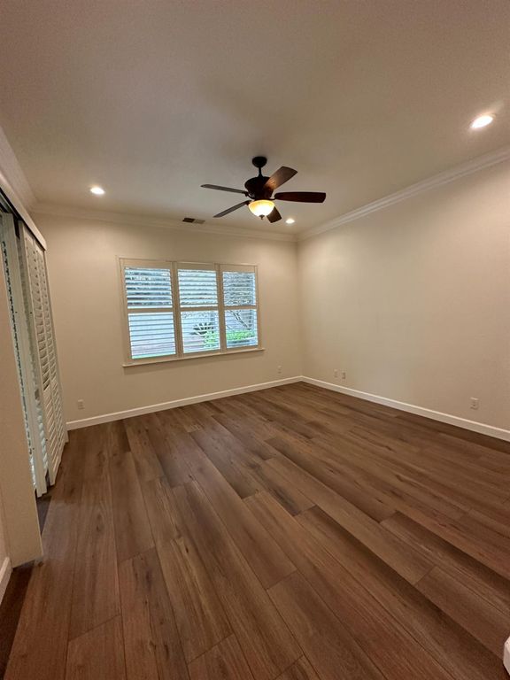 Image 21 of property listing at 7026 N Warren Avenue, Fresno, CA 93711