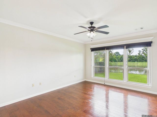1215 Madrid Ave, St Gabriel, LA 70776