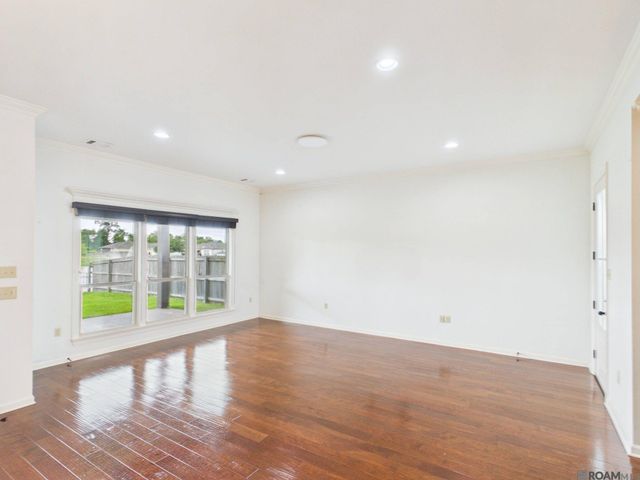 1215 Madrid Ave, St Gabriel, LA 70776