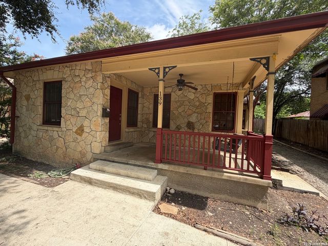 139 THOMAS JEFFERSON DR, San Antonio, TX 78228