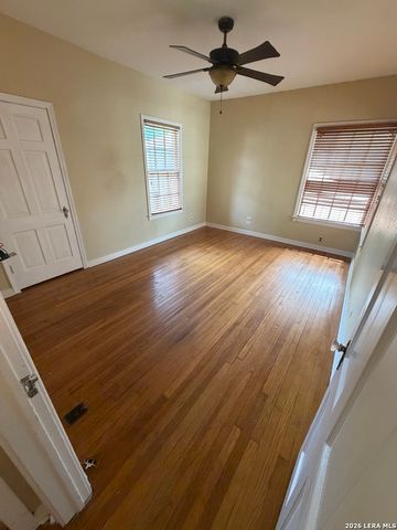139 THOMAS JEFFERSON DR, San Antonio, TX 78228