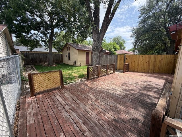 139 THOMAS JEFFERSON DR, San Antonio, TX 78228