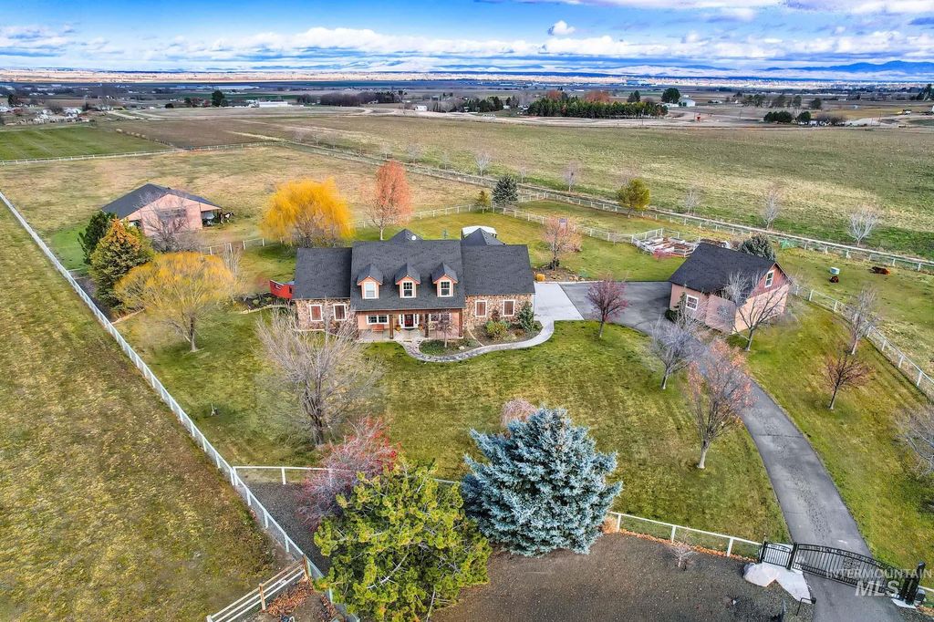 19288 Majestic View Pl, Caldwell, ID 83607 photo 4