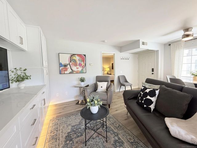 10935 Summerdale Way 281, San Diego, CA 92126