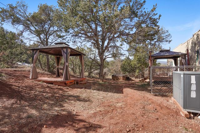 6 Derek Court, Sandia Park, NM 87047