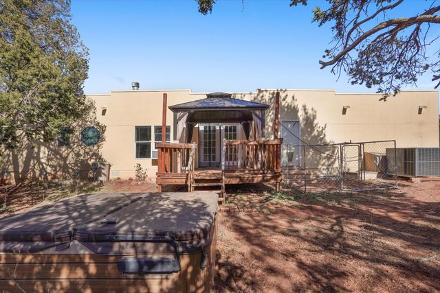 6 Derek Court, Sandia Park, NM 87047