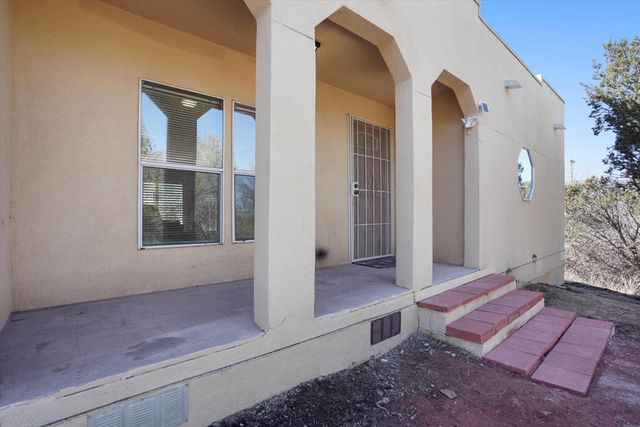 6 Derek Court, Sandia Park, NM 87047