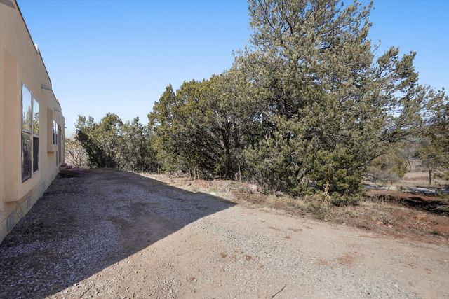 6 Derek Court, Sandia Park, NM 87047
