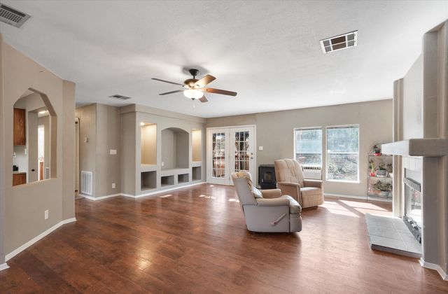 6 Derek Court, Sandia Park, NM 87047