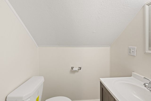 1340 Lennington Circle NE, Kankakee, IL 60901