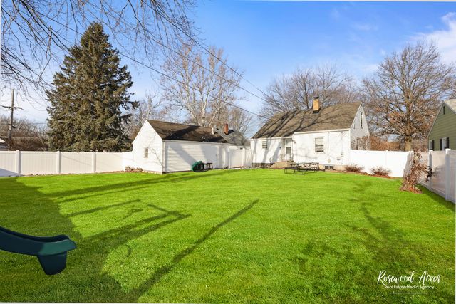 1340 Lennington Circle NE, Kankakee, IL 60901