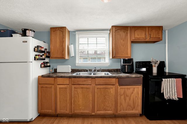 2815 S Roena Street, Indianapolis, IN 46241