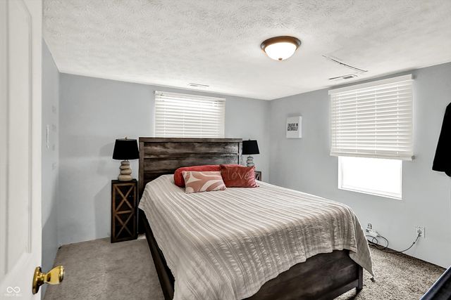 2815 S Roena Street, Indianapolis, IN 46241