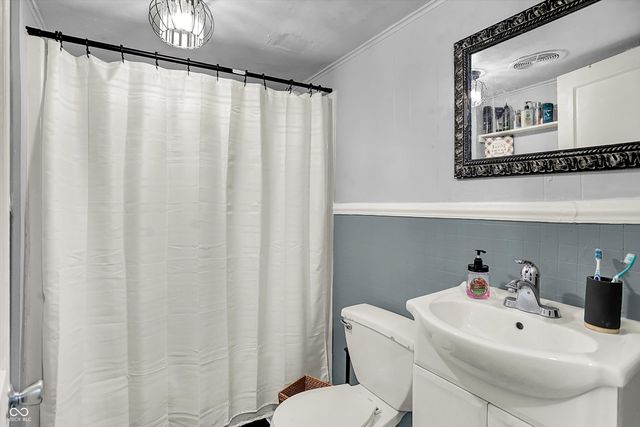 2815 S Roena Street, Indianapolis, IN 46241