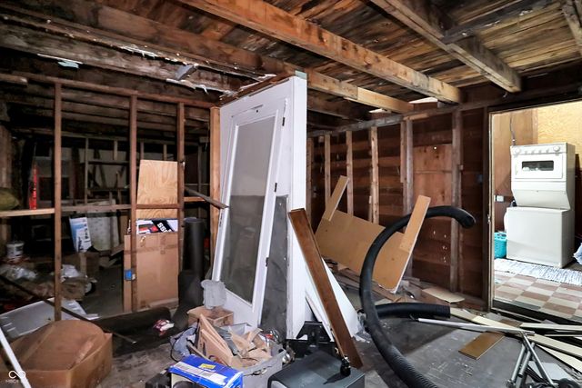 2815 S Roena Street, Indianapolis, IN 46241