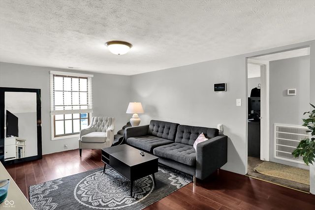 2815 S Roena Street, Indianapolis, IN 46241