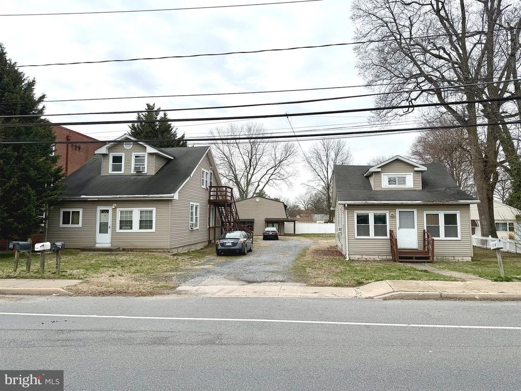 8224 FORT SMALLWOOD RD, Baltimore, MD 21226
