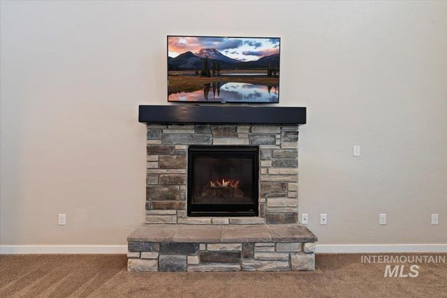 37 N Moab Park Way, Nampa, ID 83651