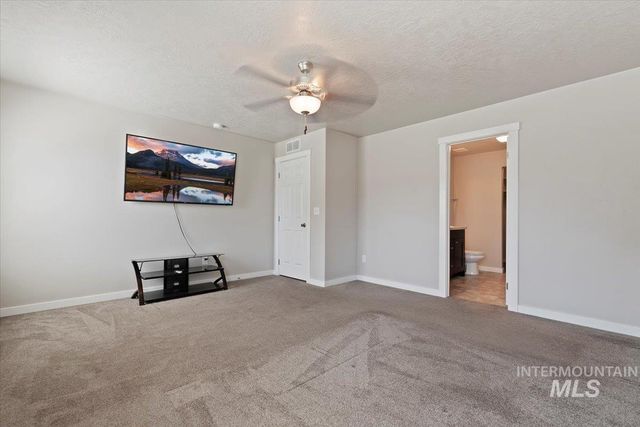 37 N Moab Park Way, Nampa, ID 83651