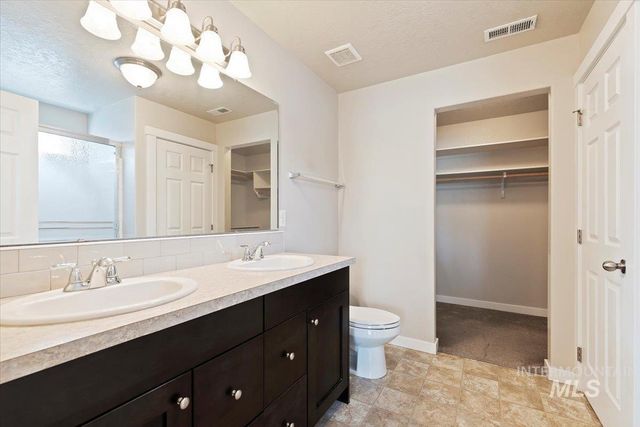 37 N Moab Park Way, Nampa, ID 83651