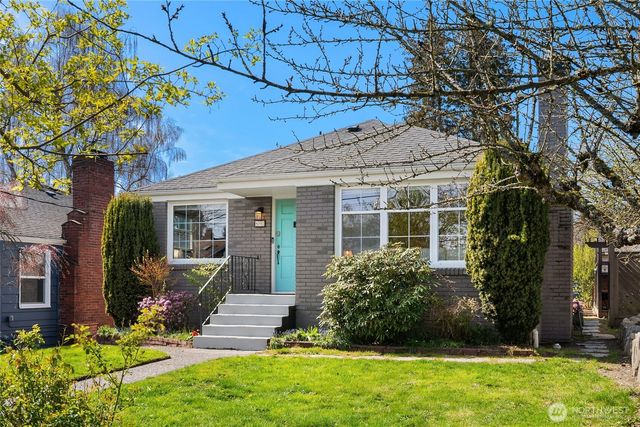 8041 12th Avenue NE, Seattle, WA 98115