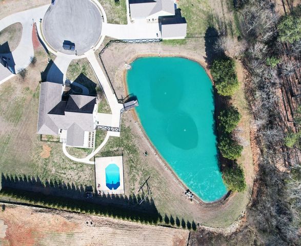 400 Chase Lane NE, Cleveland, TN 37323