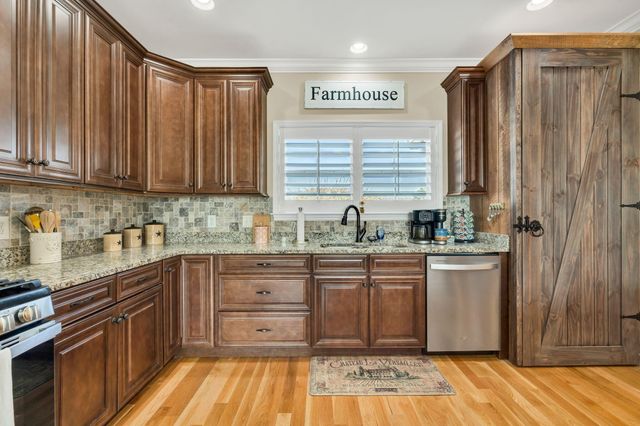 400 Chase Lane NE, Cleveland, TN 37323