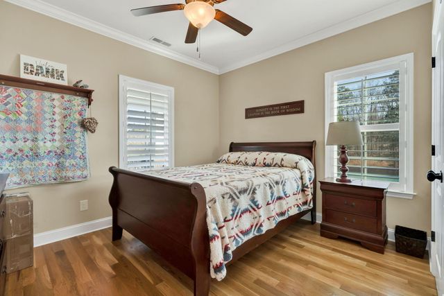 400 Chase Lane NE, Cleveland, TN 37323