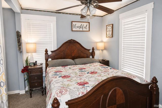 1224 S Prince Street, Princeton, IN 47670