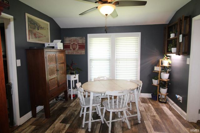 1224 S Prince Street, Princeton, IN 47670