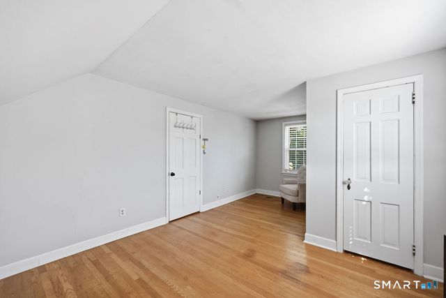 46 Crosshill Road, West Hartford, CT 06107